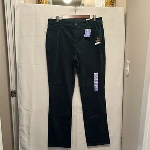 St Johns Bay Women's Mysterious Green NWT Size 16 Straight Leg Jeans comfort fit
